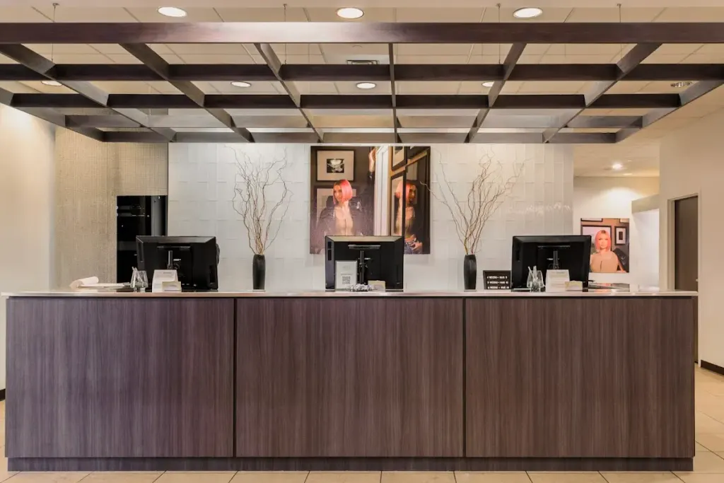 Vanis Salon & Spa | Schererville — Hair salon in Schererville